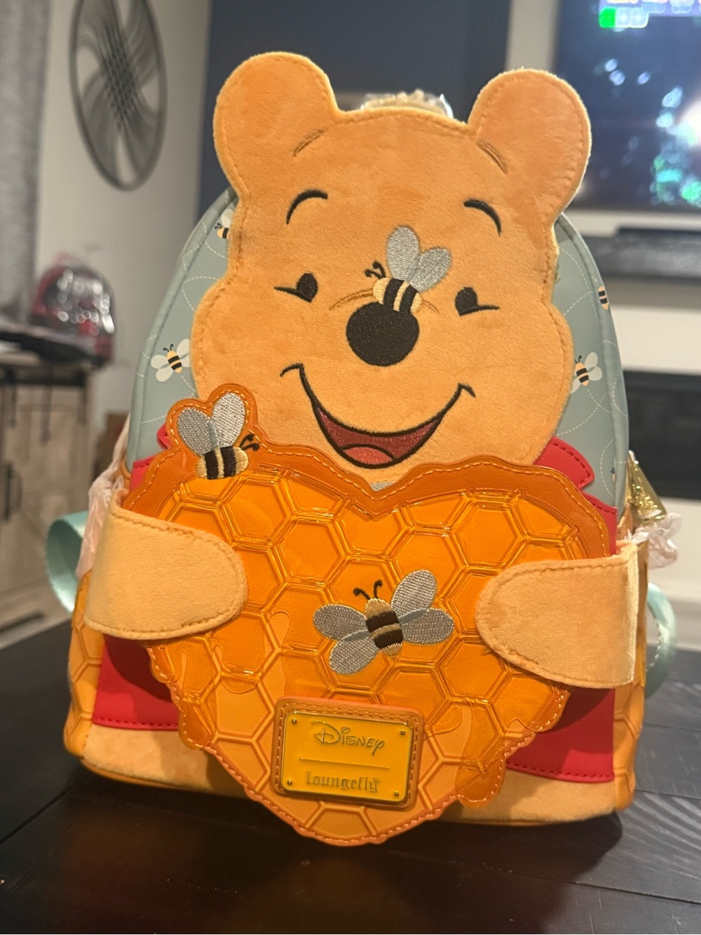 NWT Disney x Loungefly Winnie the Pooh Honey Heart Mini Backpack - Scented